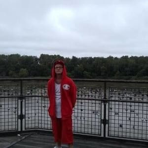 Meet your Posher, Thomas